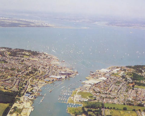 Cowes, Isle of Wight Framed Picture