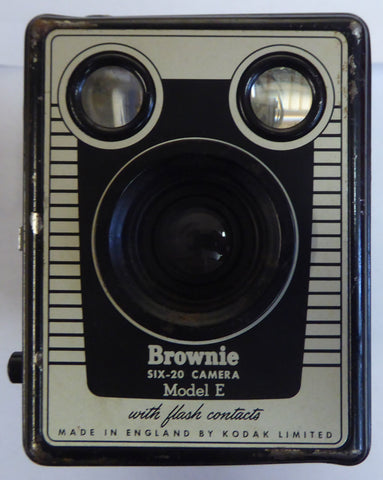 Kodak Eastman: Six 20 Brownie Model E
